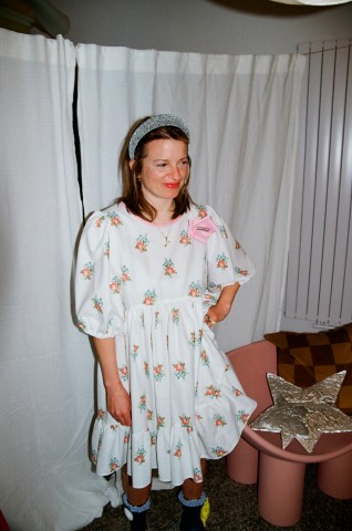 Sukienka Krótka Rose